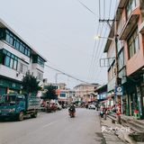 清镇市熊老五兄弟烤鱼