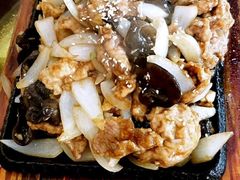 顶级铁板黑椒牛柳-桃子餐厅·天津菜(红星路直营店)