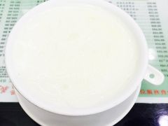 义顺牛奶公司(佐敦店)-义顺牛奶公司(庇利金街店)