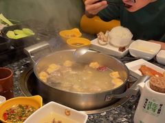 -一席地·本地鸡窝·杭帮鸡火锅(萧山银隆百货店)