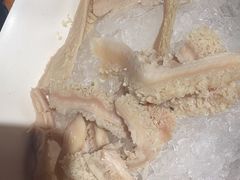 -老牌坊云南鱼豆花火锅(哈西万达店)