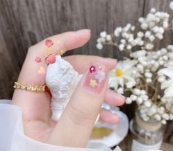 -悦指间美甲美睫