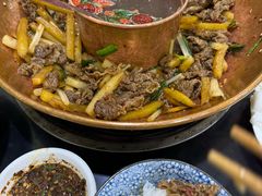 -牛喵喵铜锅牛肉馆
