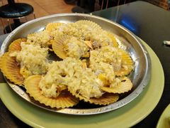 粉丝蒸扇贝-贞姨美食·老字号海鲜大排档