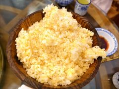 -石磨豆花家常菜·牦牛排土火锅