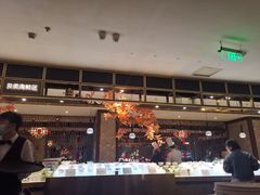 -半岛翡丽海鲜自助餐厅(观风亭店)