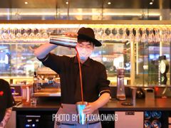 -星巴克臻选(上海合生汇1F店)