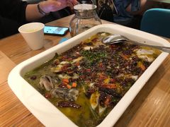 -江湖情酸菜鱼(万菱汇店)