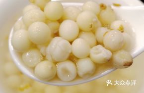 Osmanthus Chicken Head Rice Porridge