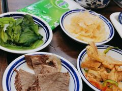 -陇兴楼兰州拉面(西安咸阳国际机场店)