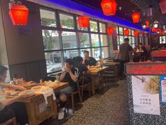 -山河屯铁锅炖·非遗东北菜(南山店)