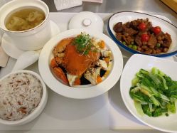 -臻康乃馨月子中心(集美店)