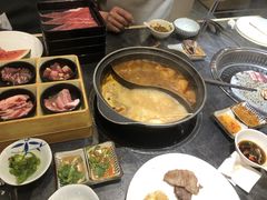 -匠牛亭·锅物烧肉放题自助(昆百大·泰业城店)