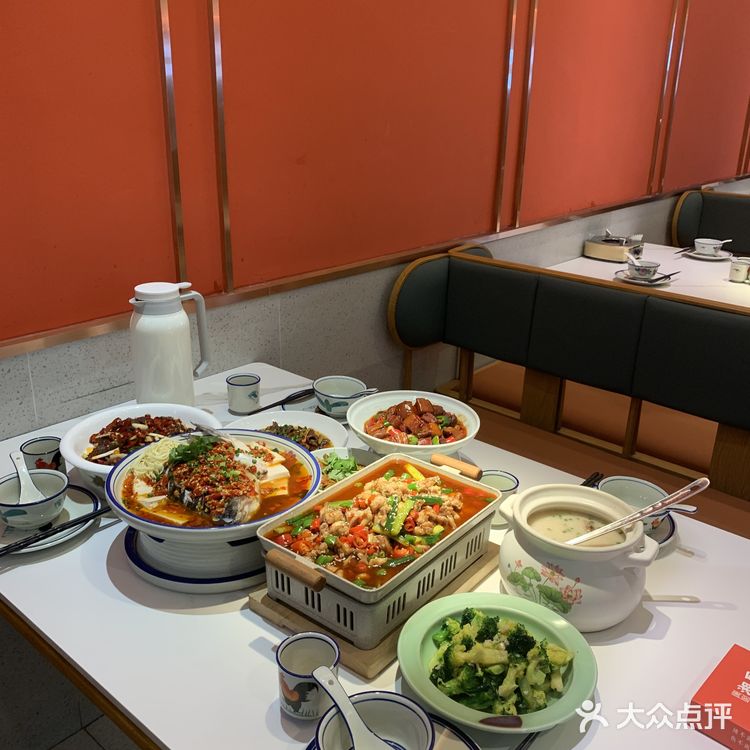 万达里面的平价湘菜馆，味道超级超级地道