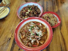-老三样·美食研究中心(世贸路店)