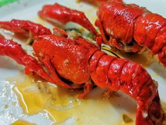 -巴厘龙虾·榜首油焖大虾(音乐学院·沿江酒馆店)