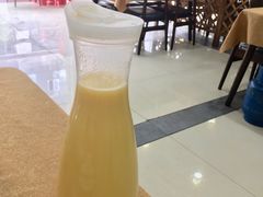 -胡须哥网红竹筒菜