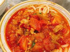 小锅米线-浩海火燒雲傣家菜(静安芮欧店)