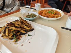 -梅利汴京烤鸭•开封豫菜地标店(铁北街店)