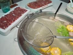 -浪里寻·臻牛养生牛肉火锅(方圆荟店)