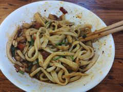 王菊牛肉面-王菊美食街·王菊面馆(总店)