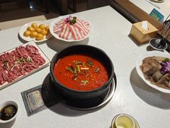 -贵府酸汤牛肉火锅·贵州老字号(飞山街店)