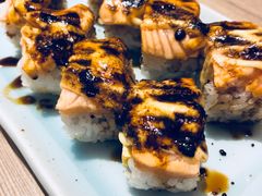 焦糖三文鱼卷-小山日本料理(兴业太古汇店)