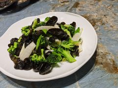 -哈啾嗨·新概念蒙餐(红星新城店)