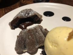 JG巧克力蛋糕，意式香草冰淇淋-Mercato莫卡多露台餐厅与酒吧(K11店)