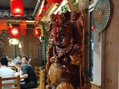 -头上红煨盐鸡·非遗院子餐厅