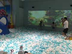 -蒙特利亲子乐园