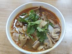 -江三王记牛杂馆(总店)