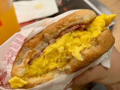 -麦当劳(杭州西湖银泰百货店)