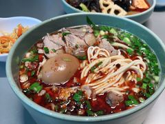 -臻老板牛肉面(光华路SOHO店)