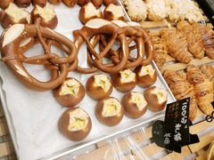 -Dough&Joe团憩(瑞虹天地月亮湾店)