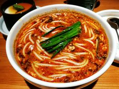 云南过桥米线-云海肴·汽锅鸡·云南菜(高德置地店)