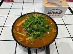 -肥汁米蘭香港米线(长宁来福士店)