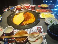-生活如沸·顺德水牛奶火锅(大学路店)