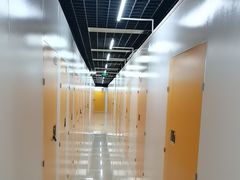 -安东易迷你自助仓储寄存仓库(草桥店)