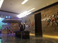 -深圳温德姆至尊酒店·大堂吧·户外花园