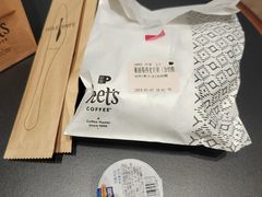 -Peet's 皮爷咖啡(乐峰店)
