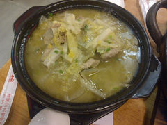 -篱笆院东北饺子王(欧阳路店)