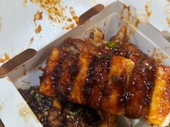 -BHC炸鸡(明洞总店)