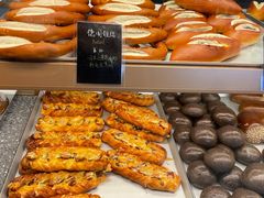 -Dough&Joe团憩(瑞虹天地月亮湾店)