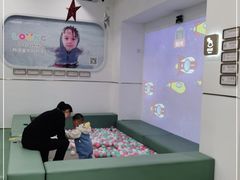 -龙格亲子游泳·水育早教运动中心(绿宝中心)