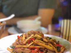 桂林酸笋紫苏炒牛腱-桂小厨广西菜(青秀万达店)