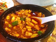 -万重锦·人文川菜馆(骡马市店)