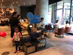 -星巴克臻选(郑州国贸360广场店)