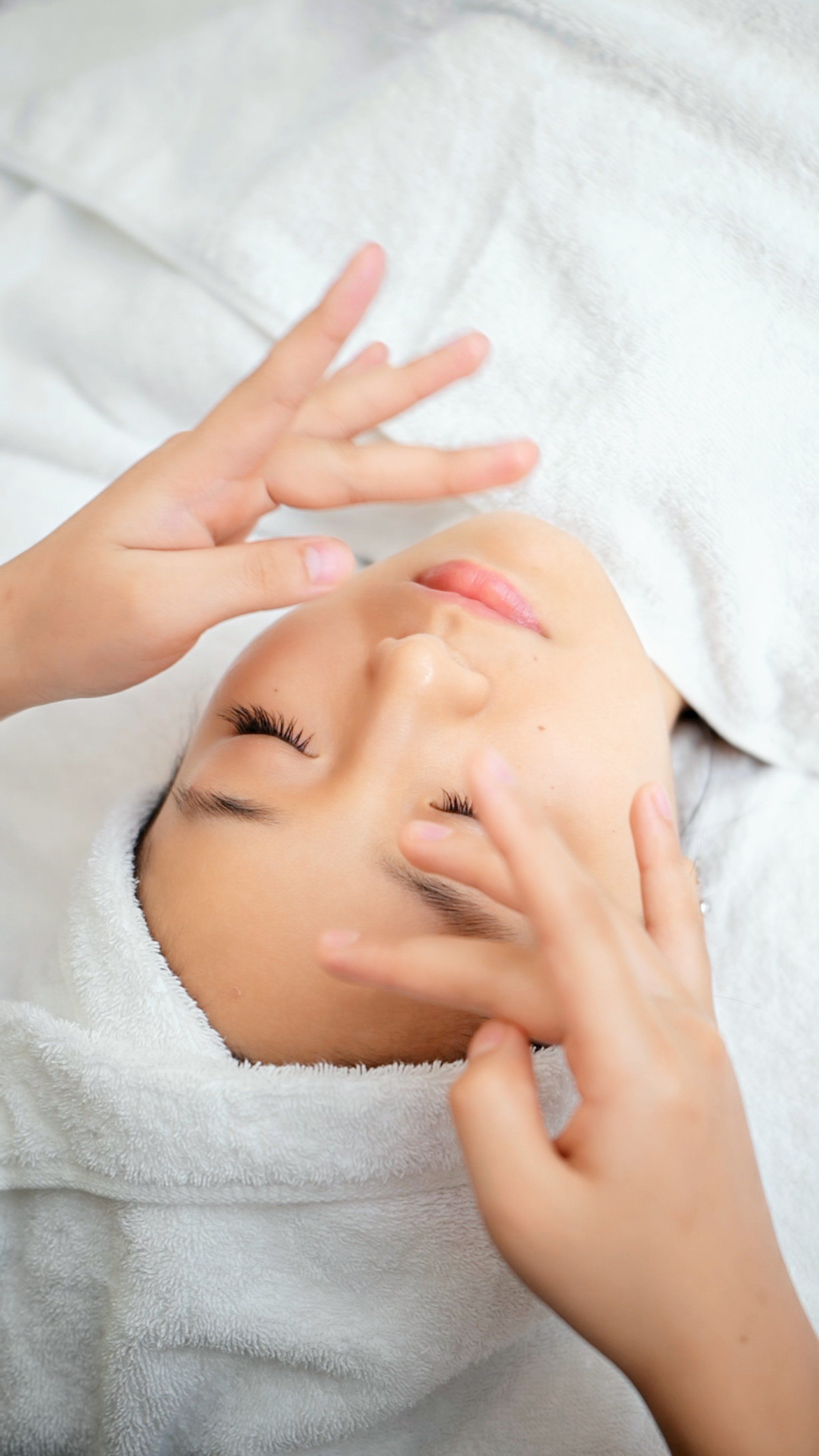 换季给皮肤喝饱水致芳华 皮肤管理