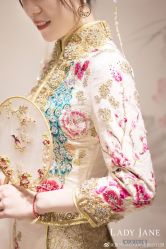 -Lady  Jane高端婚纱礼服馆